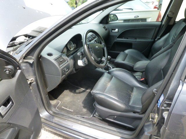 Ford Automobili: Ford Mondeo ST 220 – Usato da Couvet venduto da Geiser-Automobiles 4