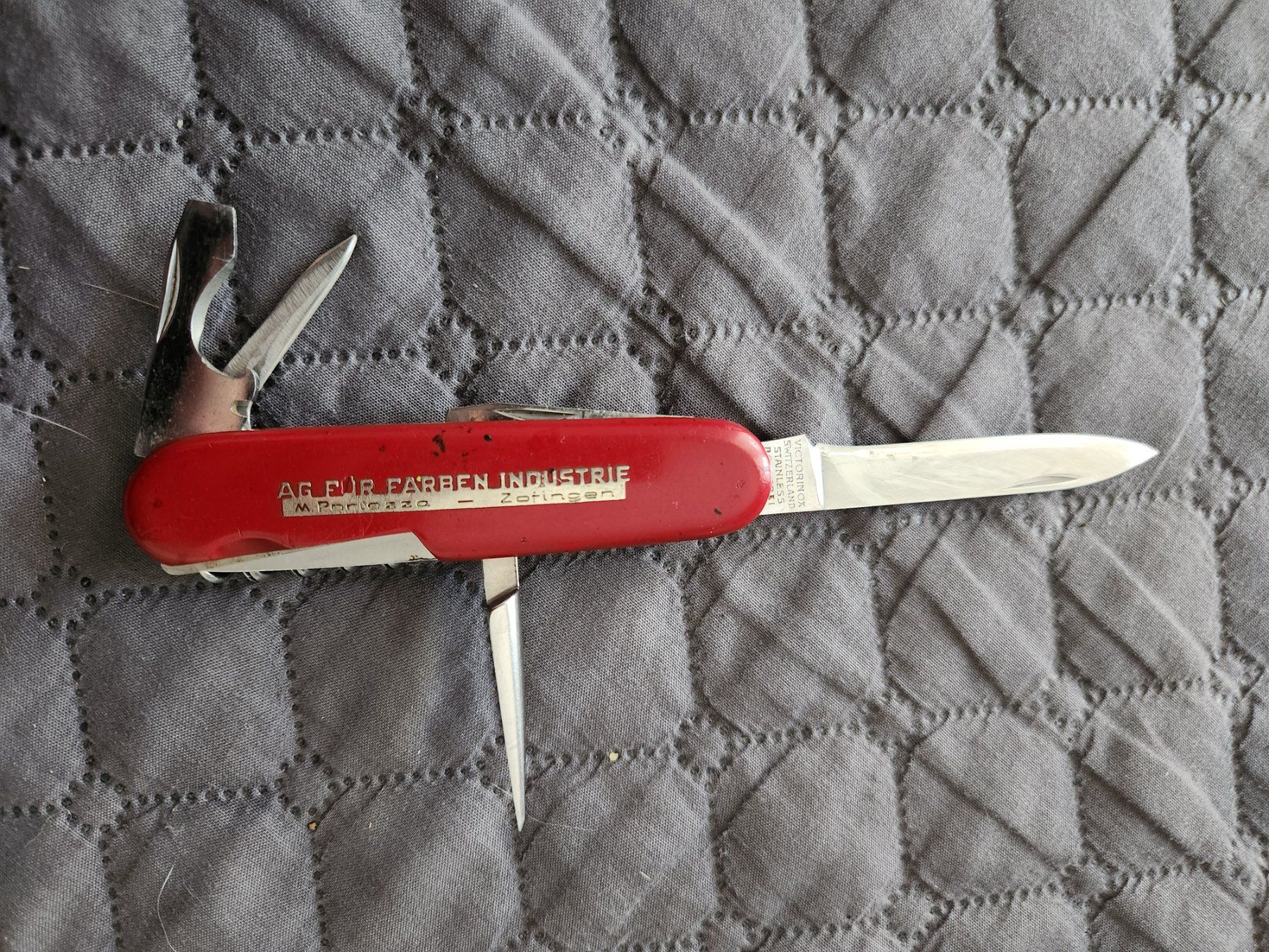 Victorinox Couteaux de poche: Victorinox Taschenmesser – D'occasion à Oftringen par Leleni 1