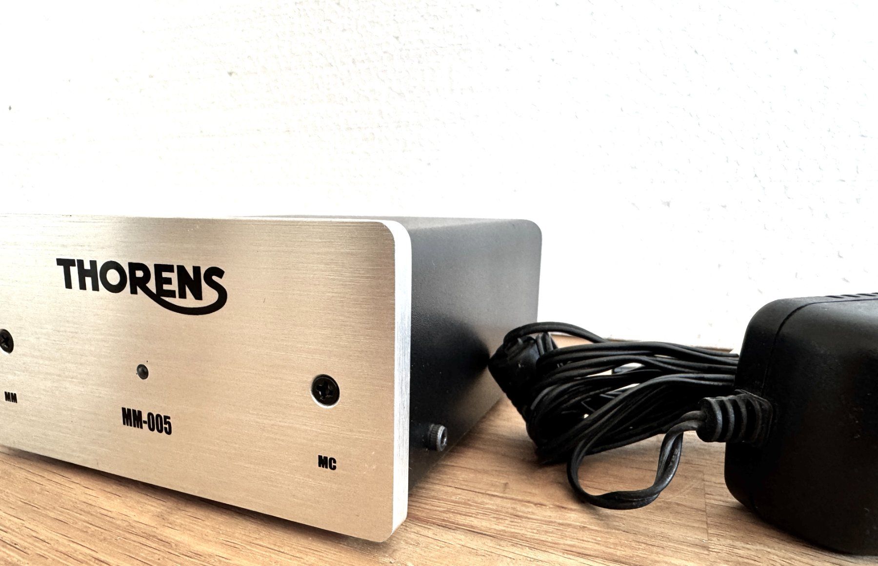 Thorens Giradischi: THORENS MM-005 – Usato da Zürich venduto da Tapehead 2