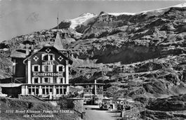 Klausenpass (UR/GL) – Hotel Klausenpasshöhe und Postautos