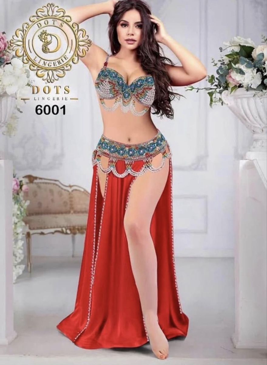 Costumi: Bauchfrei Kostüm Orientalisch Grösse M oder L Perlen Sticker – Usato da Hombrechtikon venduto da maryg01
