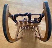 Klassischer Holzschlitten mit Zugband gebraucht