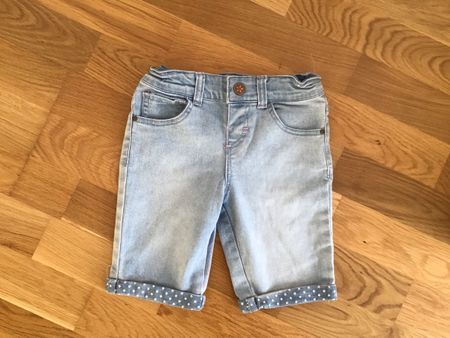 Sommerliche Jeans Shorts, Gr. 122, Top Zustand! 1-2 mal getr
