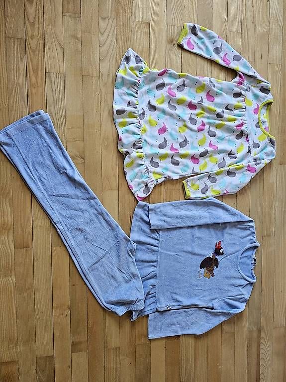 Lotti & Set di vestiti: Mädchenkleider Paket / Winter Grösse 128 – Usato da Basel venduto da Anja_1981 1