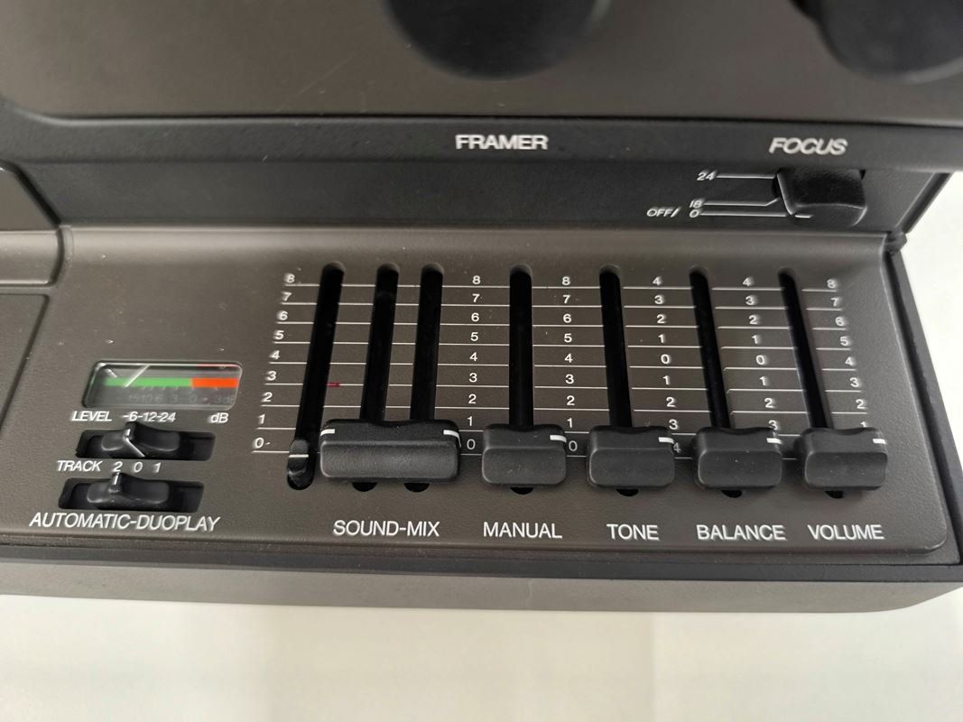Bauer Proiettori: Projektor Bauer T610 Microcomputer Stereo/Super8 – Usato da Rüti ZH venduto da Restwert_Rueti_ZH 5