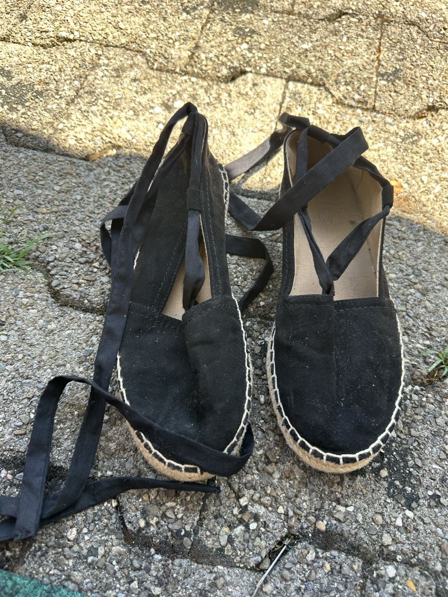 Damenschuhe: Damen Espadrilles schwarz  – Gebraucht aus Zufikon von tam_gfx6