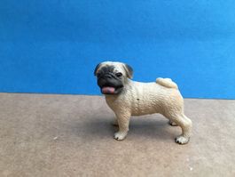 Schleich 16381 Mops Rüde Hund