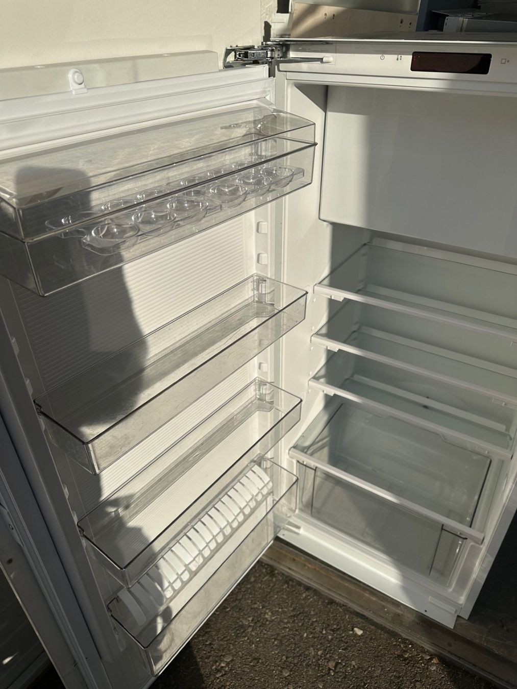 V-Zug Kühlschrank: V-Zug Kühlschrank Höhe122 cm. – Gebraucht aus Glattbrugg von ani1234 1