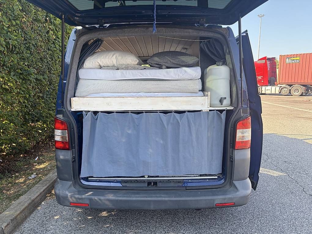 Veicoli da campeggio: VW T5 Camper  – Usato da zürich venduto da jjulika 9