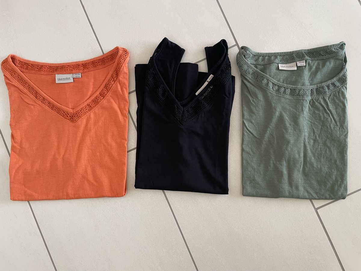 Lotti di vestiti: Drei Damenshirts/ Top Gr XL – Usato da Rüti ZH venduto da kar_xx9l