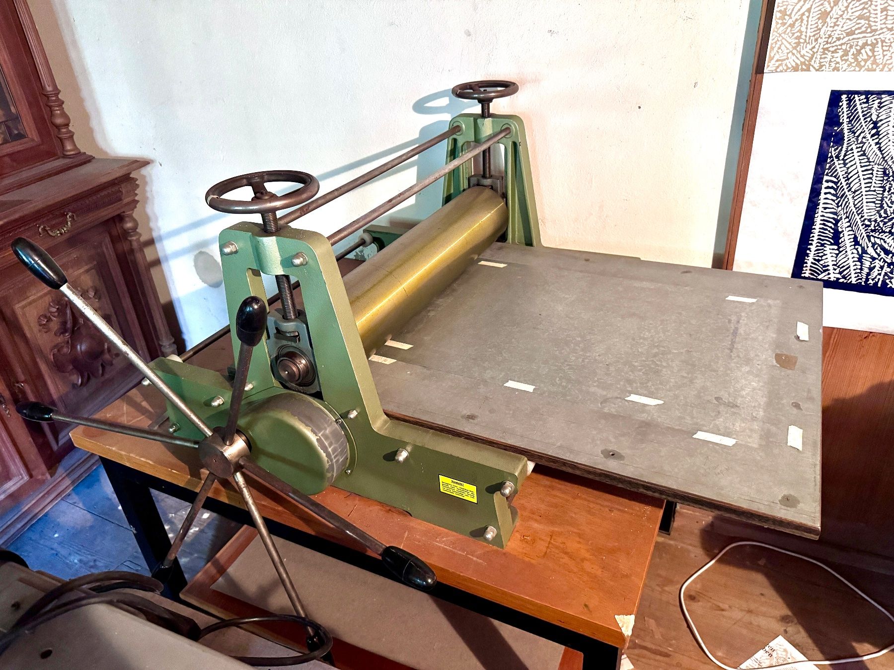 Tutte le macchine: Tiefdruckpresse 60 cm – Usato da Bern venduto da keristophu 1