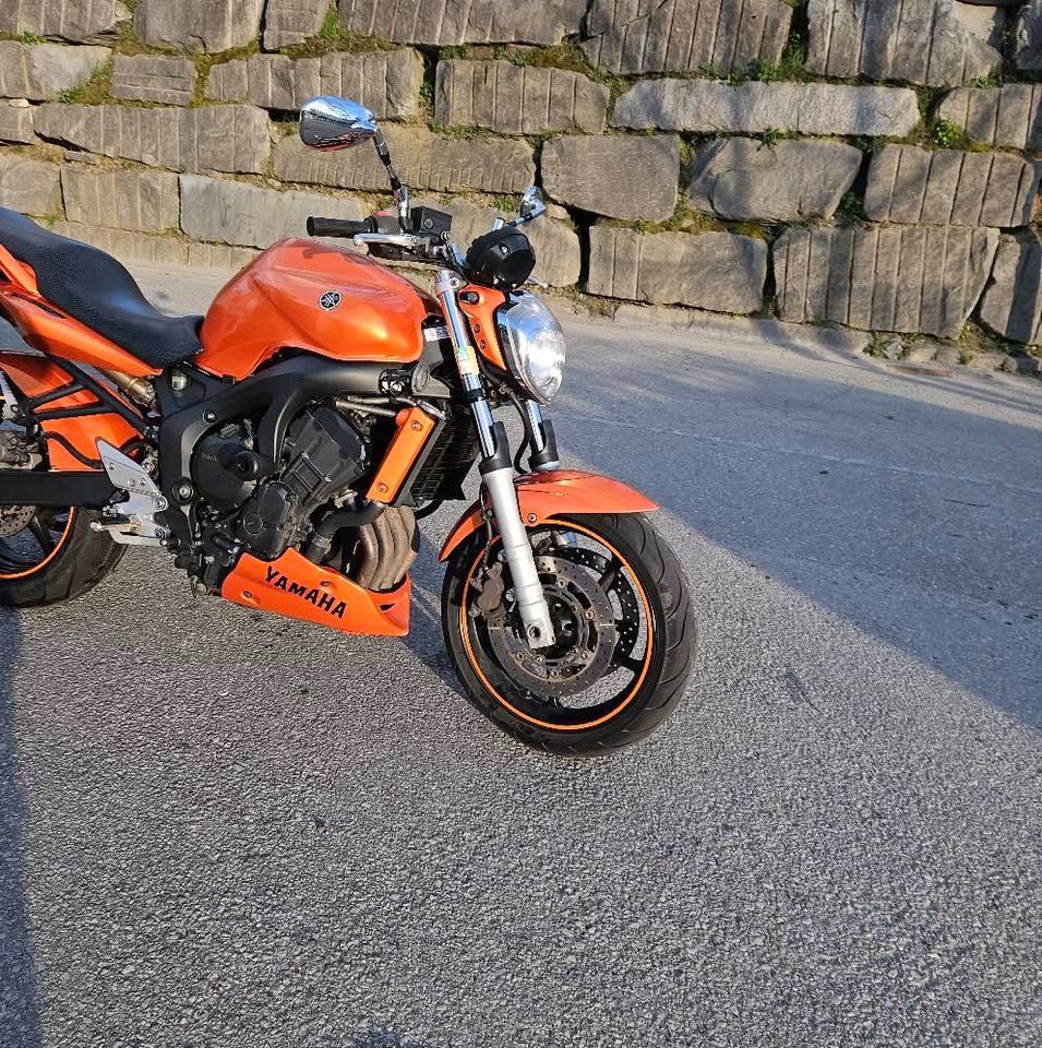 Yamaha Strada: yamaha fz 6 n – Usato da S. Antonino venduto da biscottogarage 1