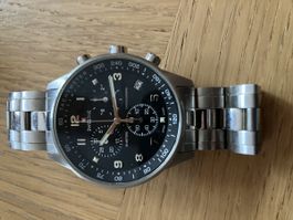 Schöne Swisstime Uhr 