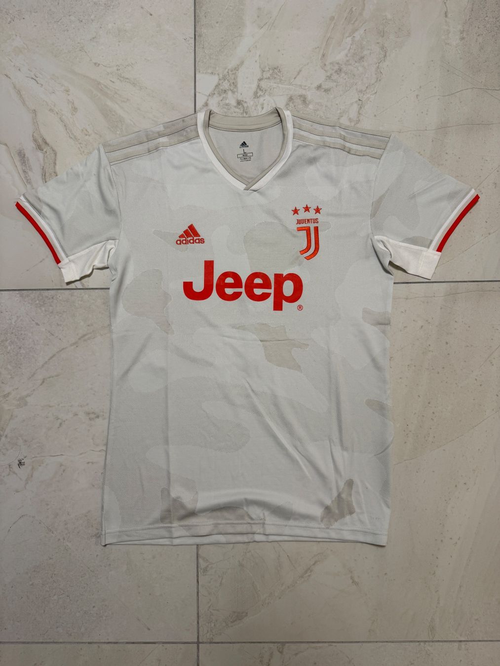 Canottiere & Pantaloni: Juventus Turin Ronaldo Trikot – Nuovo (secondo la descrizione) da Bronschhofen venduto da leo_99hp