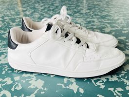 LIVERGY Sneakers, size 45, Mens Shoes, Great Condition