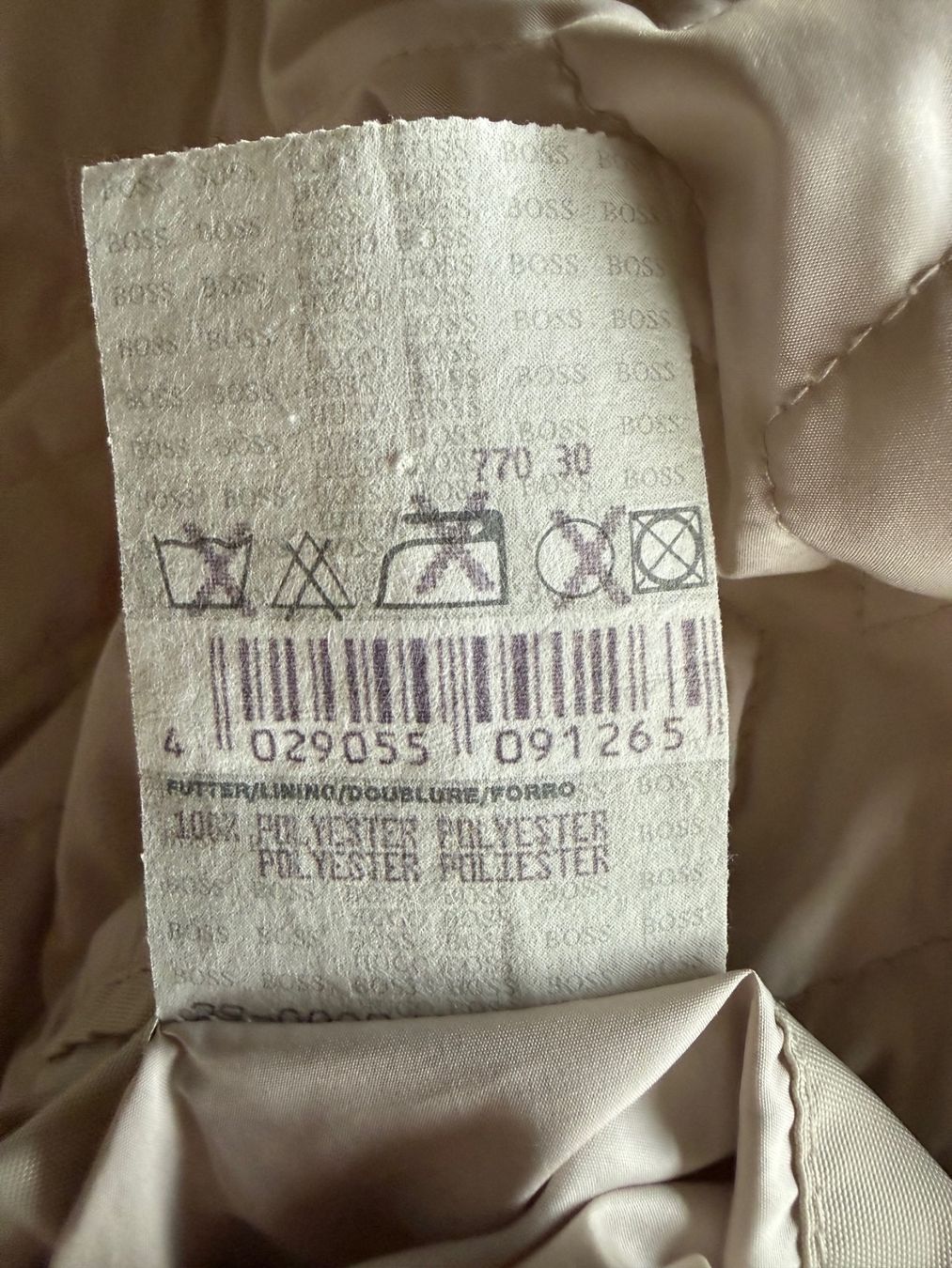 Hugo Boss Jacken: Doudoune Boss, taille 56 – Gebraucht aus St-Gingolph von GoldenKeys 5