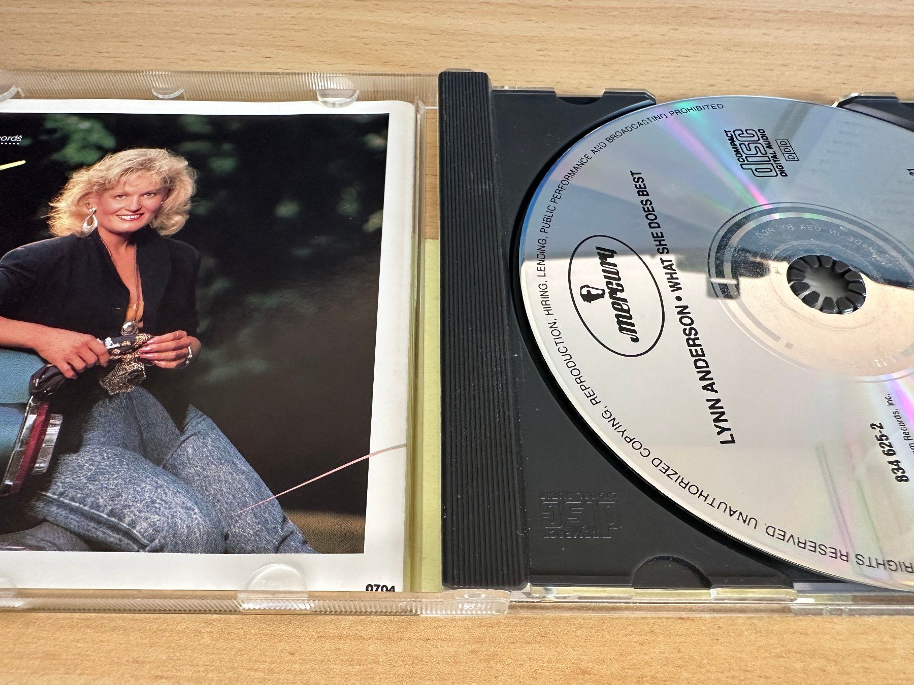 CD: Lynn Anderson – What She Does Best – Usato da Rikon im Tösstal venduto da Alpenmutz 2