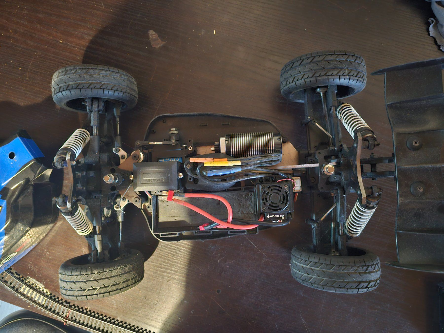 Team Magic RC Modellbau: Team magic b8er 6s – Gebraucht aus Schmitten FR von Holdia 1