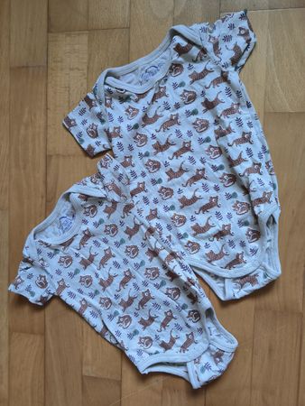 Herzige Bodys Leopardenmuster 2er Set kurzarm 62/68 + 74/80
