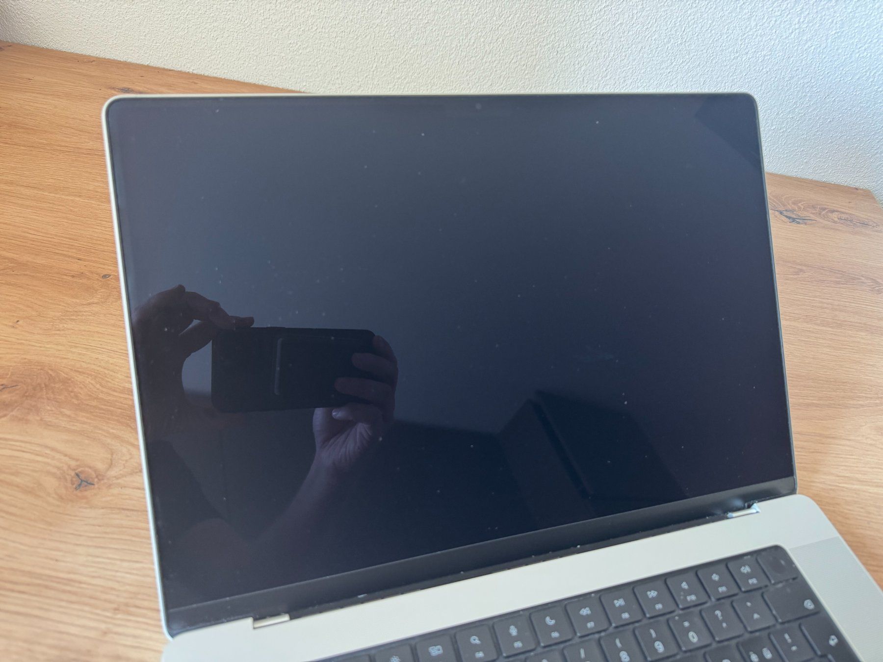 Apple Portables: MacBook Pro 16 Zoll – D'occasion à Winterthur par n.roffler 2