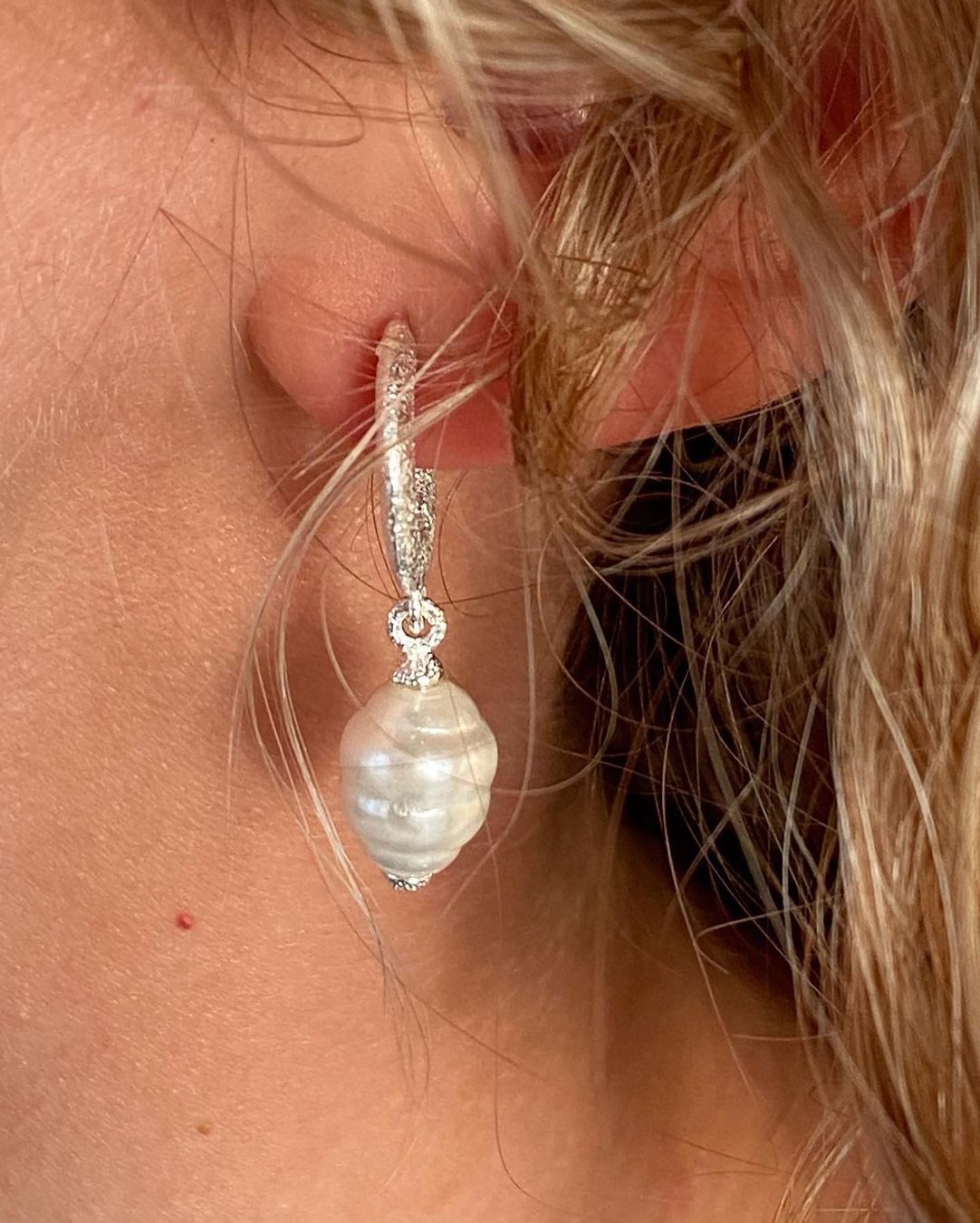 Orecchini pendenti & Orecchini a lobo: Muschelkernohrringe – Nuovo e nell'imballaggio originale da Niederglatt ZH venduto da Silberschmuck-design