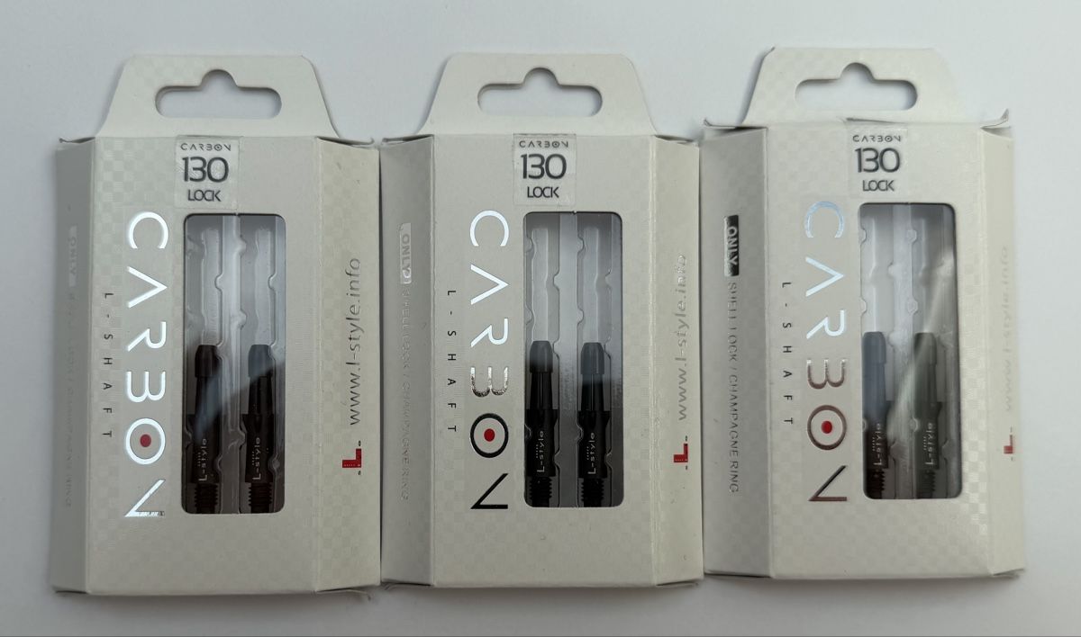 Jeux de fléchettes: L-STYLE L-SHAFT CARBON 130 – Neuf avec emballage d'origine à Zürich par Syossmen
