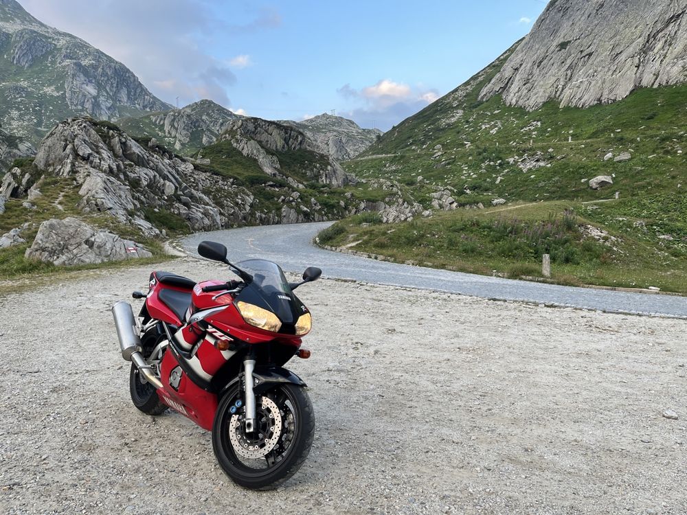 Yamaha R6 RJ05 (Defekt) in Uster für CHF 1000 – nur Abholung auf ...