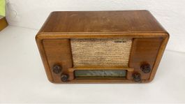 Schönes Retro Röhrenradio DESO, Vintage