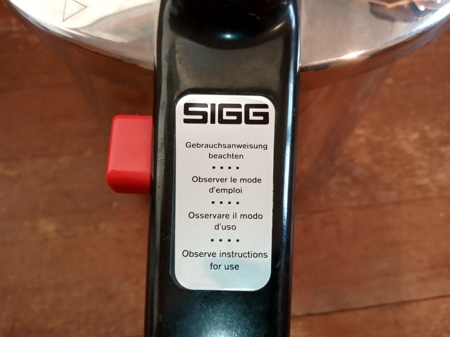 Sigg Pentole: SIGG Dampfkochtopf 7 Liter – Usato da Prez-vers-Siviriez venduto da Monija70 1