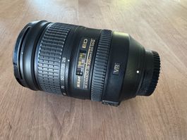 Nikon AF-S NIKKOR 28–300 mm f/3.5–5.6G ED VR +FTZ II Adapter