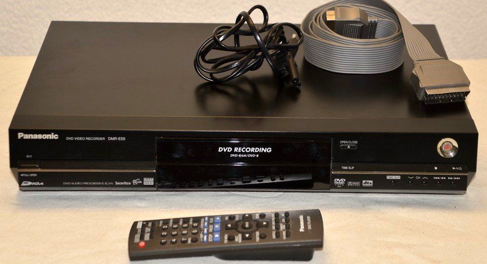 Panasonic Aufnahmegeräte: DVD Recorder Panasonic DMR-E55 – Gebraucht aus Collonges von