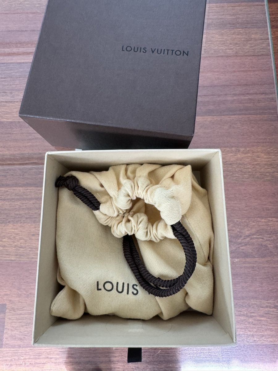 Louis Vuitton Cinture: Stylish LV Belt With Colorful Logo – Usato da Hurden venduto da rac_wyf8 2