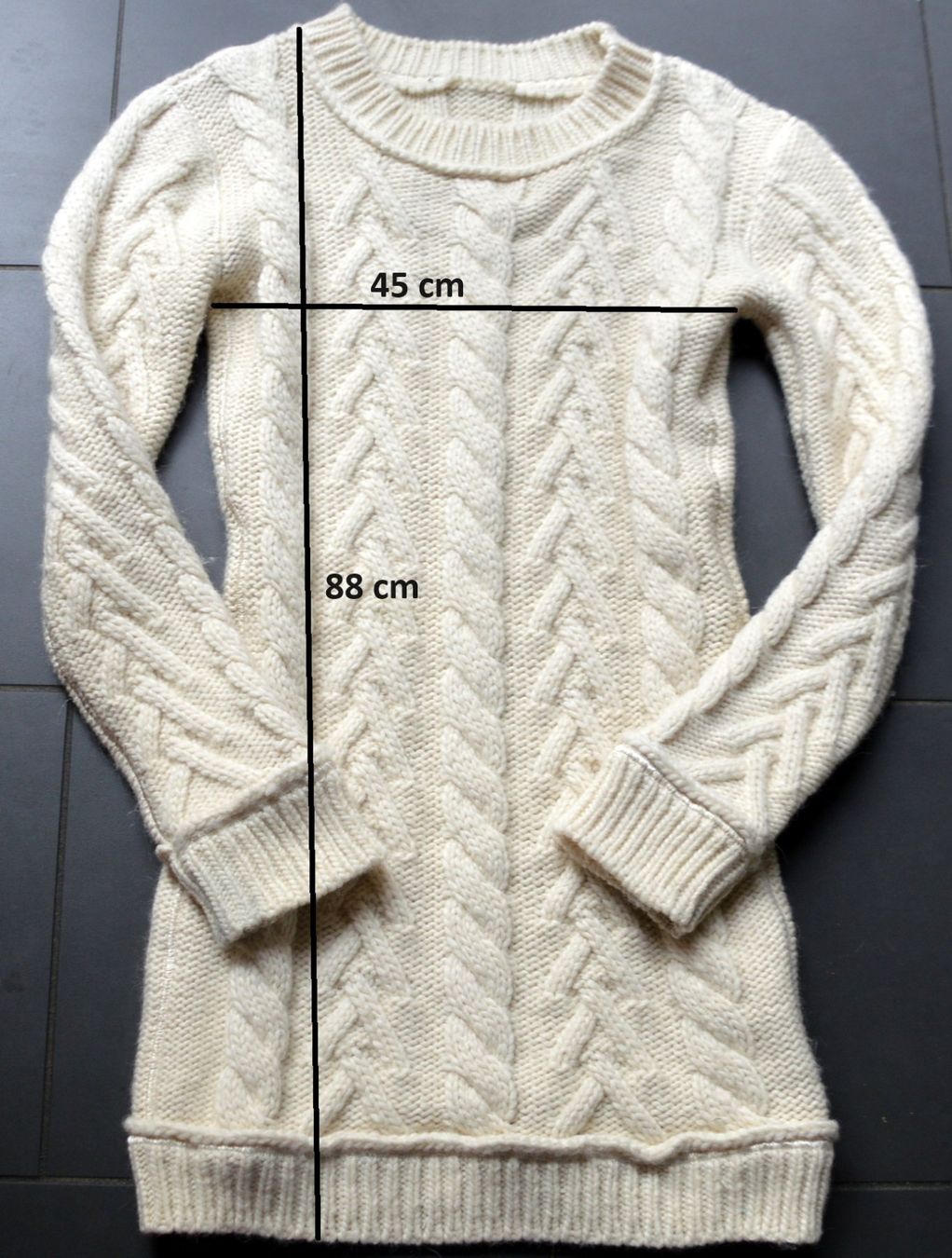 Dolce & Gabbana Maglioni & Felpe: Kleid / langer Pullover Dolce & Gabbana robe/pull long .36 – Usato da Collonges venduto da Auganien 5
