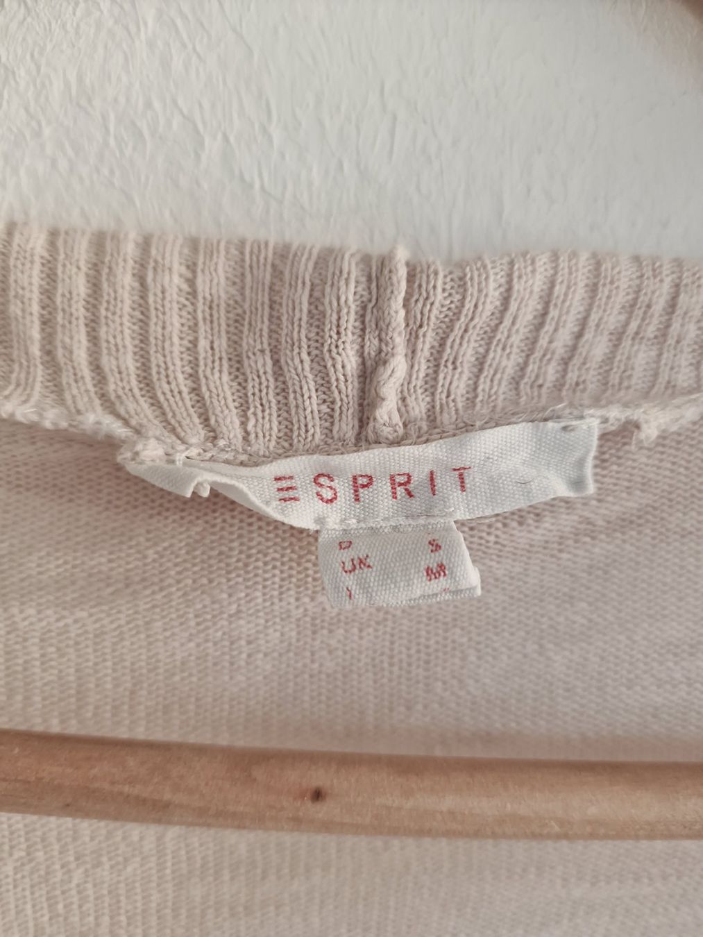 Esprit Giacche: Leichte Damen Strickjacke Esprit Gr. S Beige – Usato da Hallau venduto da CHACLA 1