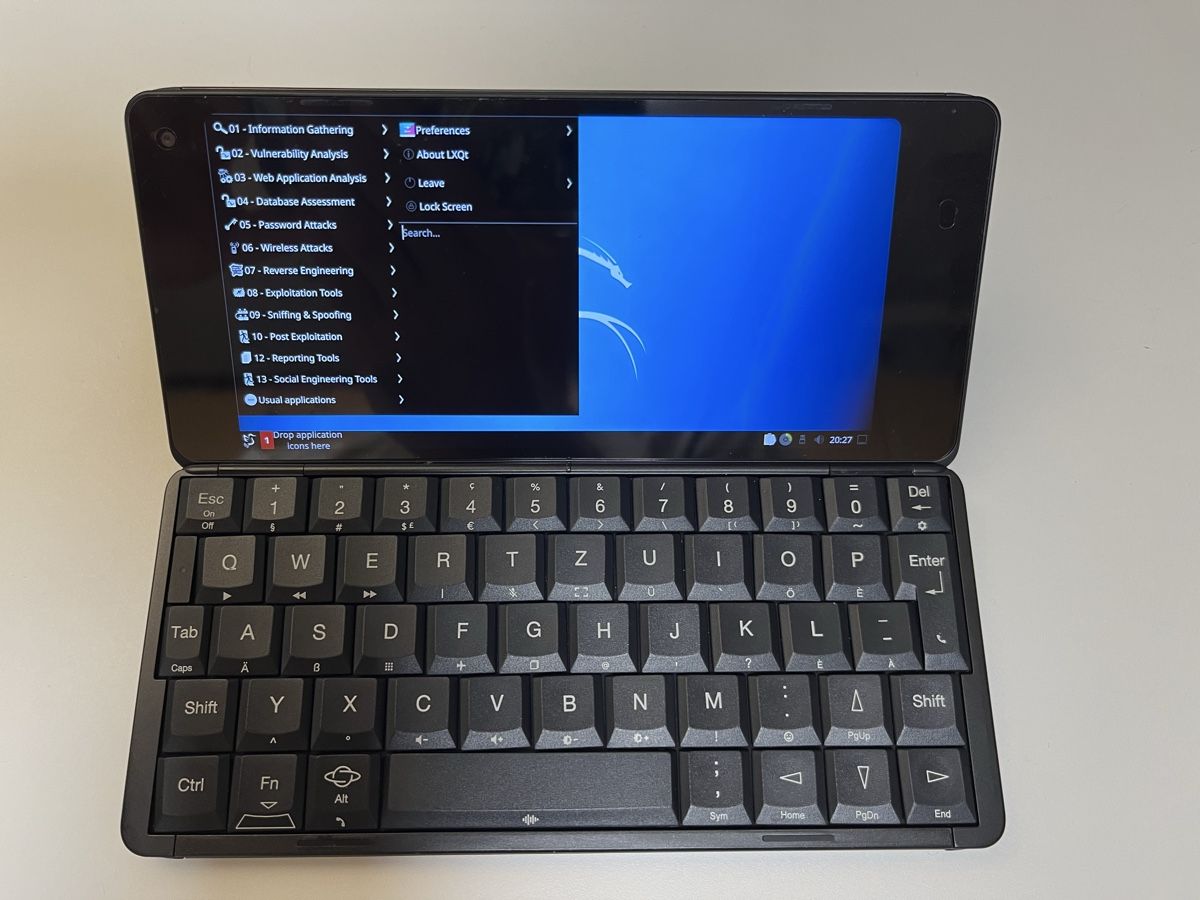 PDAs: Planet Computers Gemini PDA LTE/4G - Dual boot – Defekt aus Sementina von chichi100 2