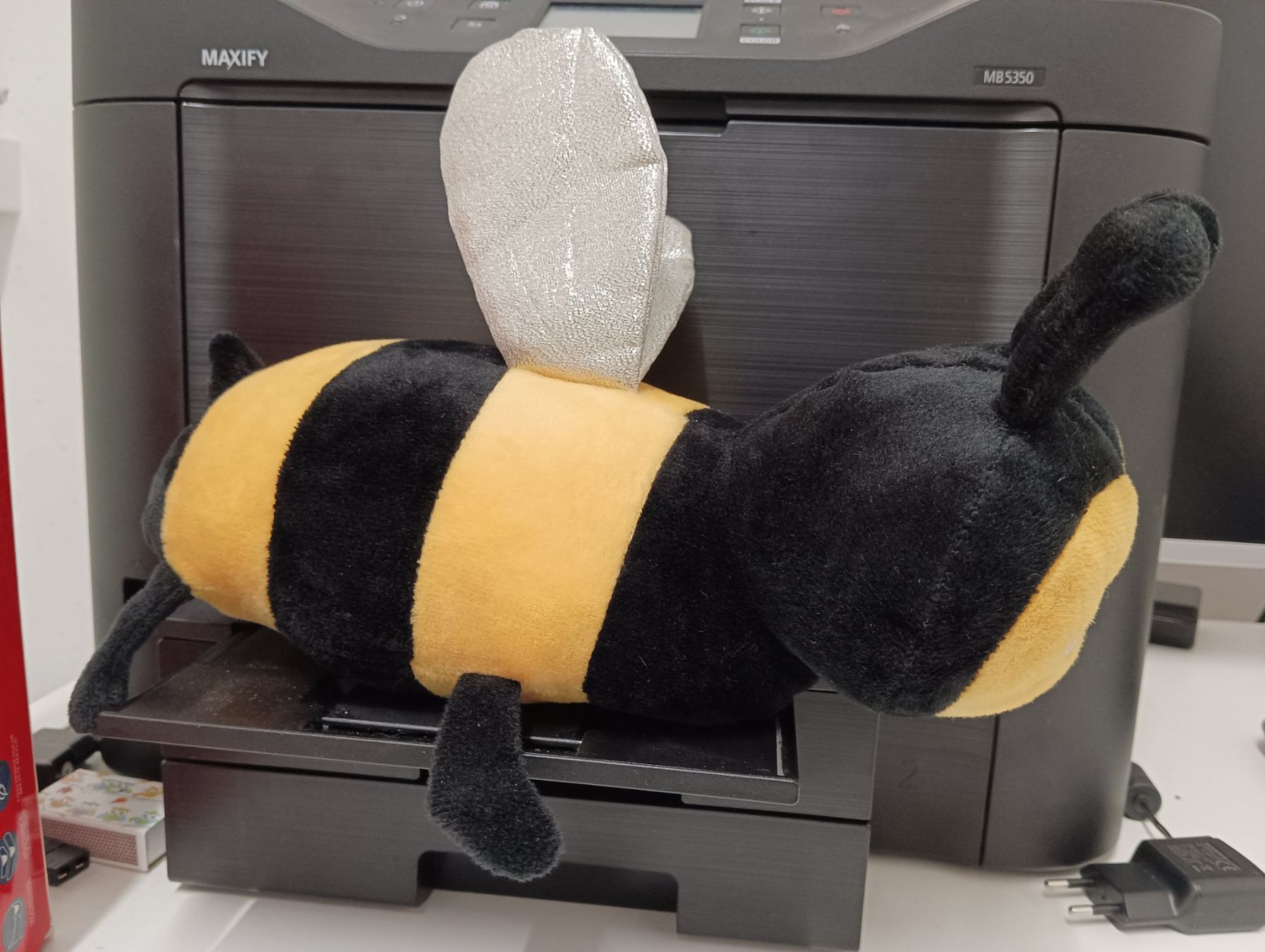 Coop Statuette: Sammelfigur Biene "Sunny" – Usato da Oberweningen venduto da Bumblebee2 2