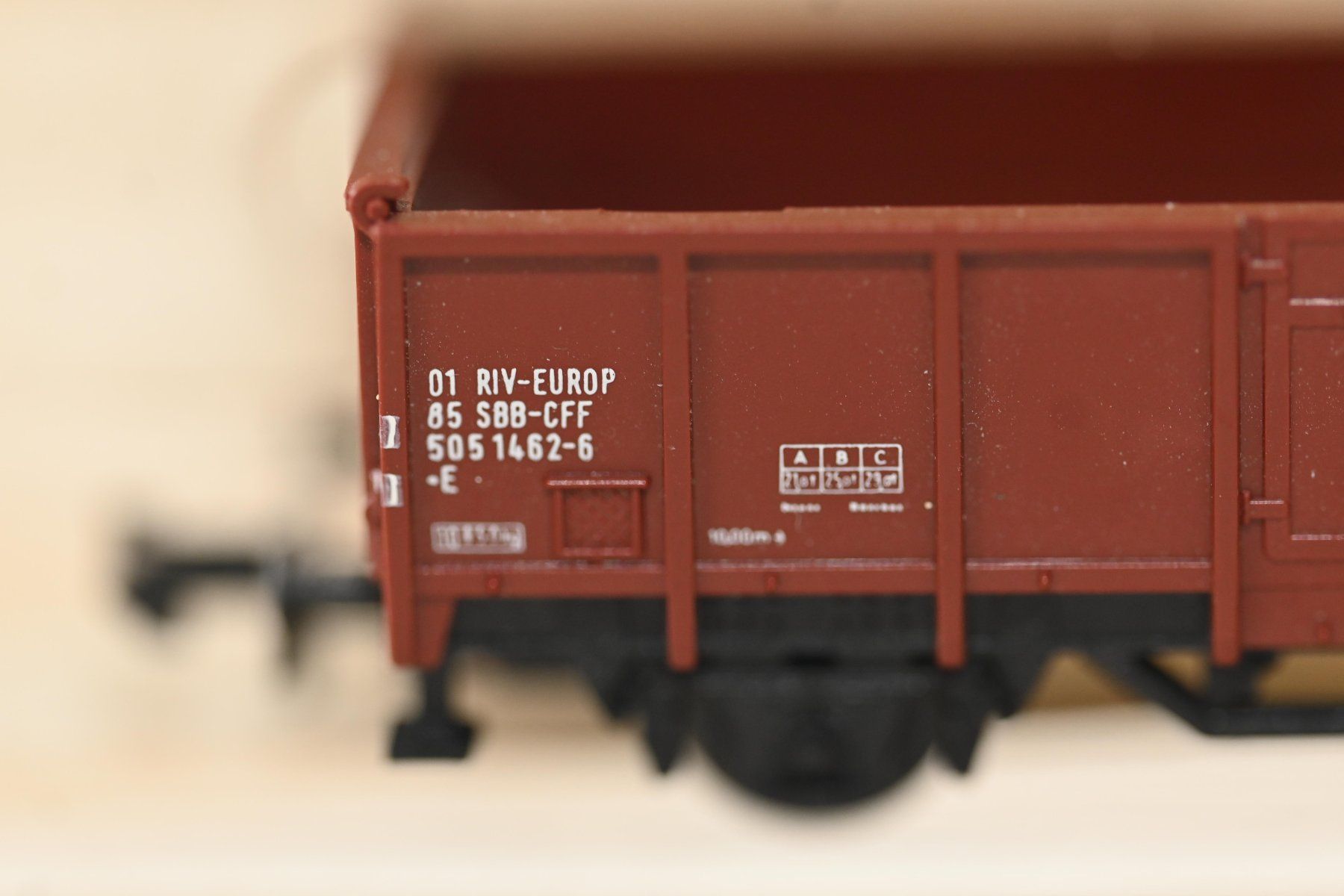 Trix Modellini di ferrovie: Minitrix Güterwagen SBB Spur N mit OVP – Usato da Laupen ZH venduto da Zmoewe 4