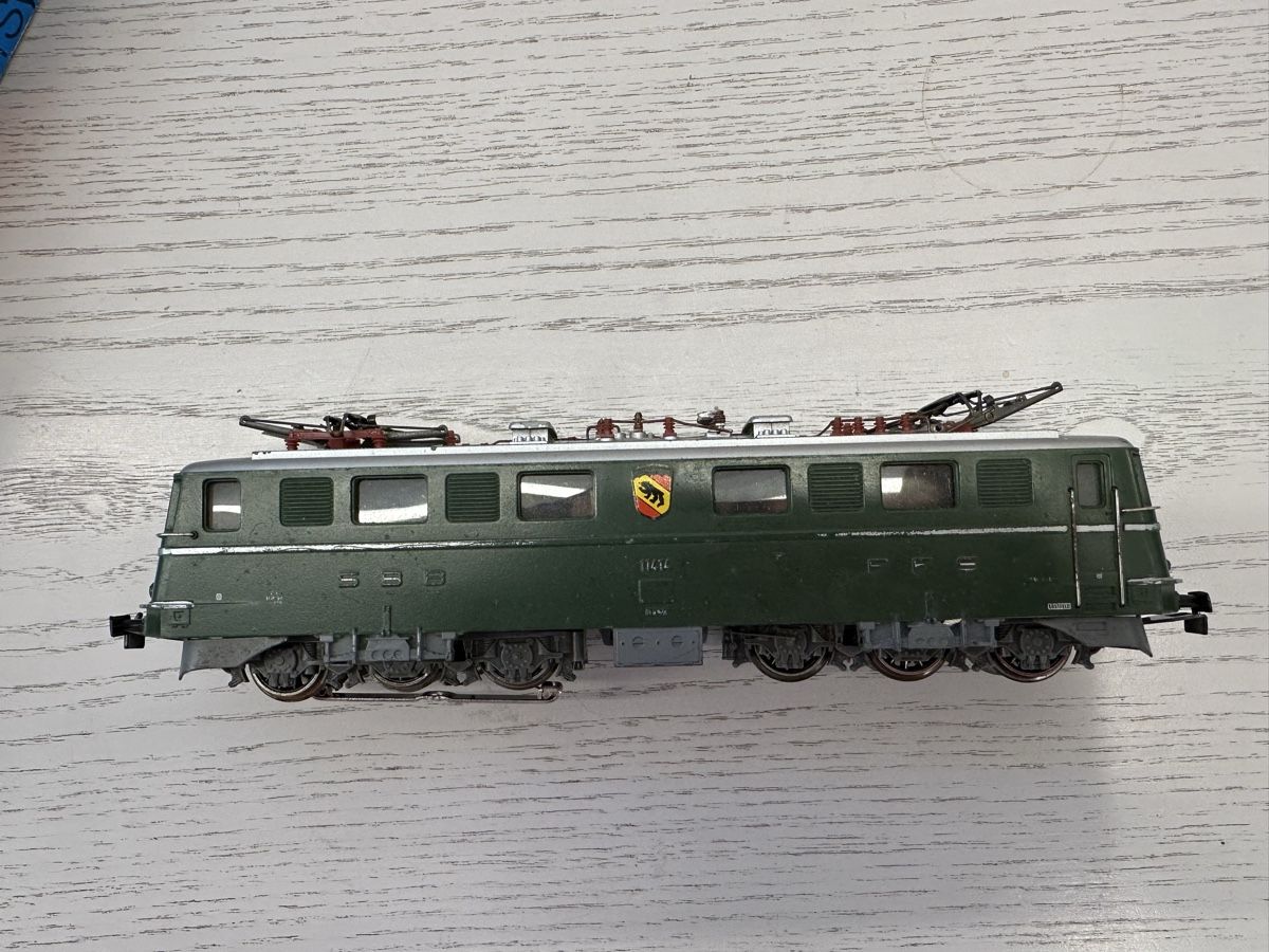 Märklin Modelleisenbahnen: Märklin 3050 SBB Ae 6/6 Bern – Gebraucht aus Lupsingen von New-Haven 2