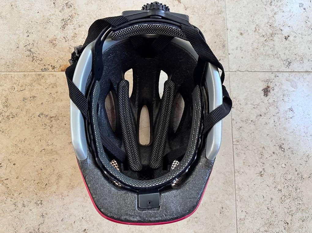 Caschi: Velohelm Mädchen, Gr. 45-51, Topzustand – Usato da Muri b. Bern venduto da vij_z5ll 2
