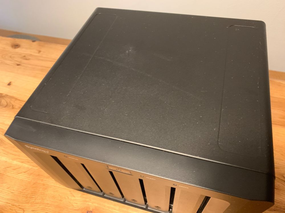 Synology DS 1813+ inkl. Expansionsgehäuse DX513 ohne Disk | Kaufen auf ...