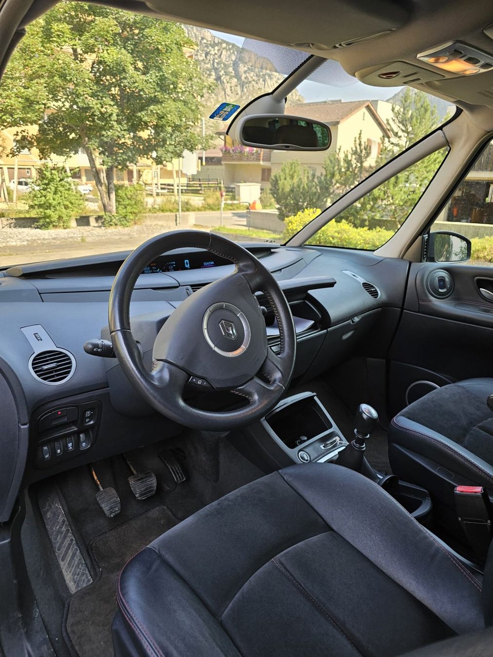 Renault Autos: Renault Espace 2009 – Gebraucht aus Andermatt von Bozel 6