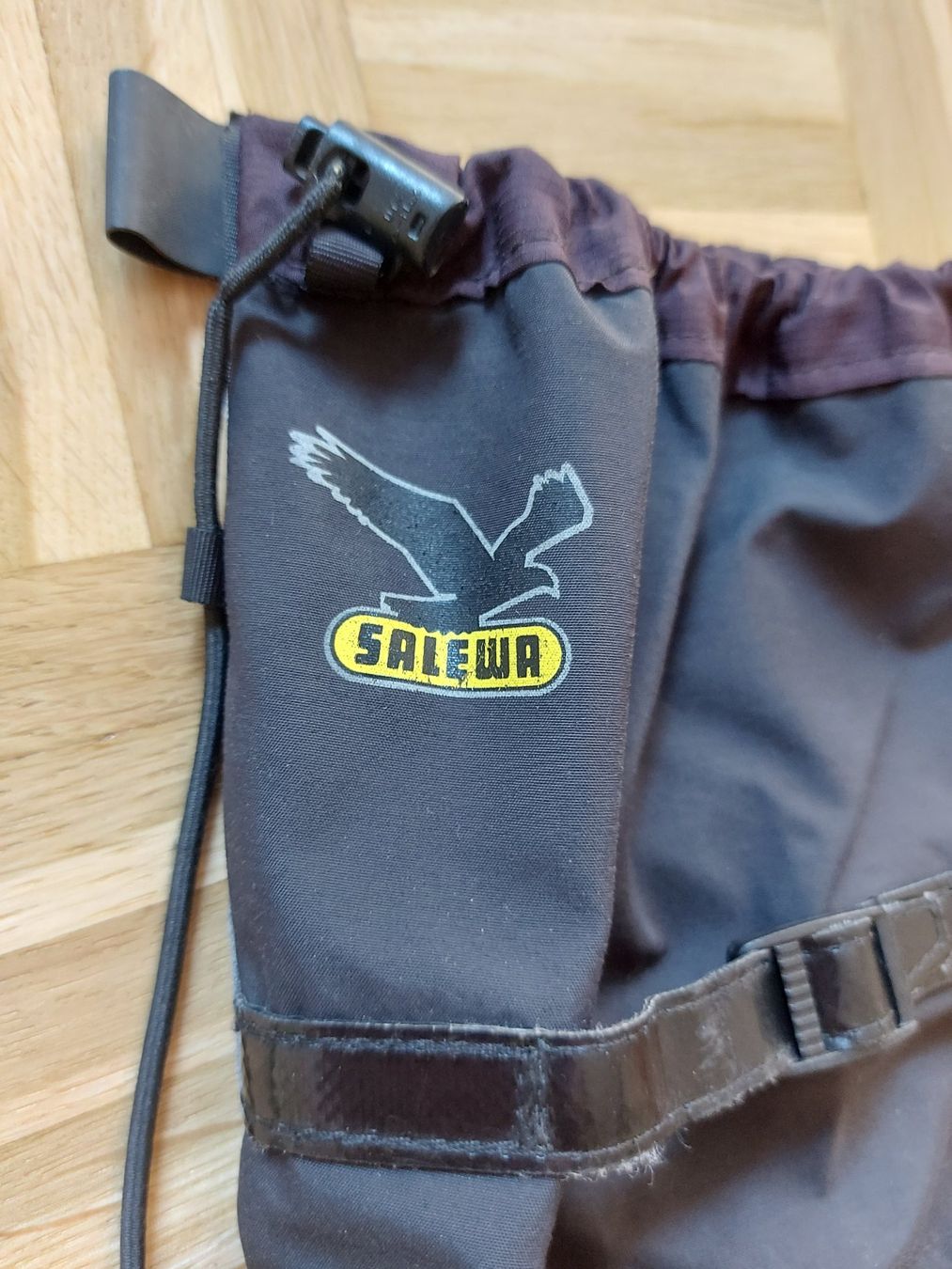 Salewa Stinchiere & Fasciature: Guêtres de neige Salewa en Goretex – Usato da Aigle venduto da biscutelle 3