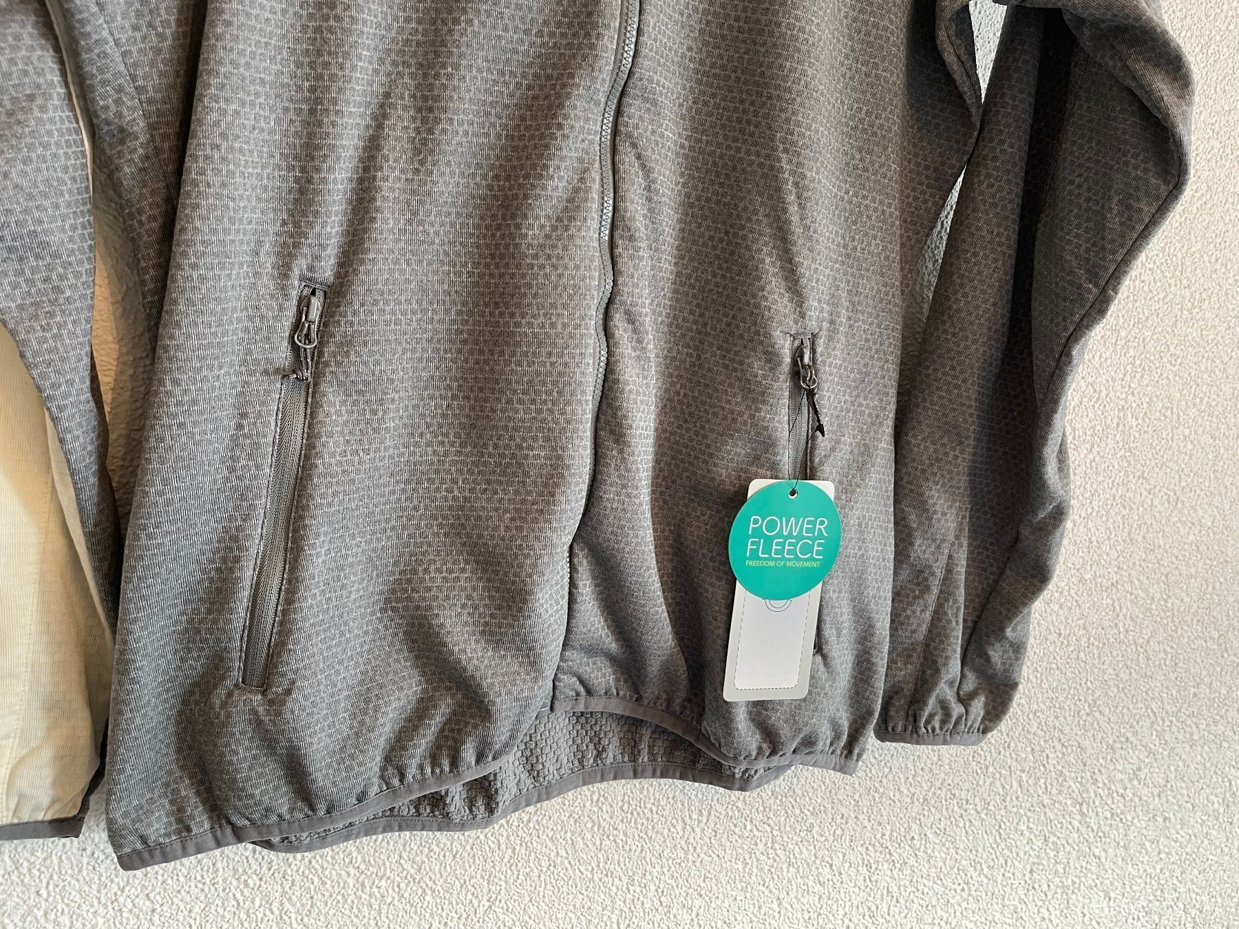 Vestes: Rock Experience Larkin ZIP Fleece G. XXL – Neuf avec emballage d'origine à Spreitenbach par Opfikoner1 1