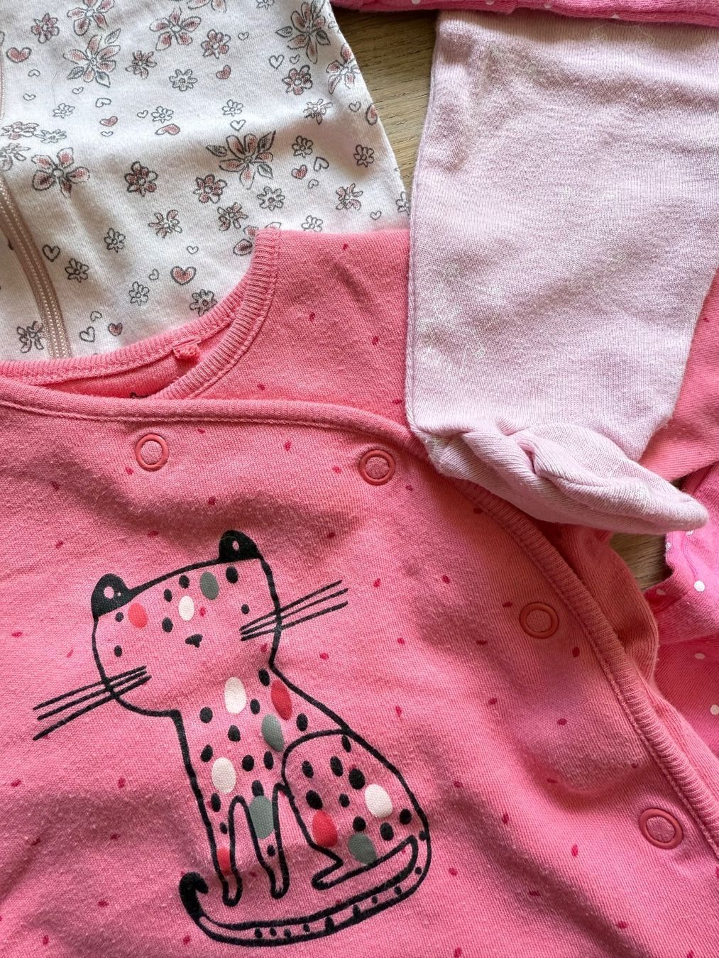Lotti & Set di vestiti: Pijama Set 4Stk., Gr.56 – Usato da Allschwil venduto da Spice6 1