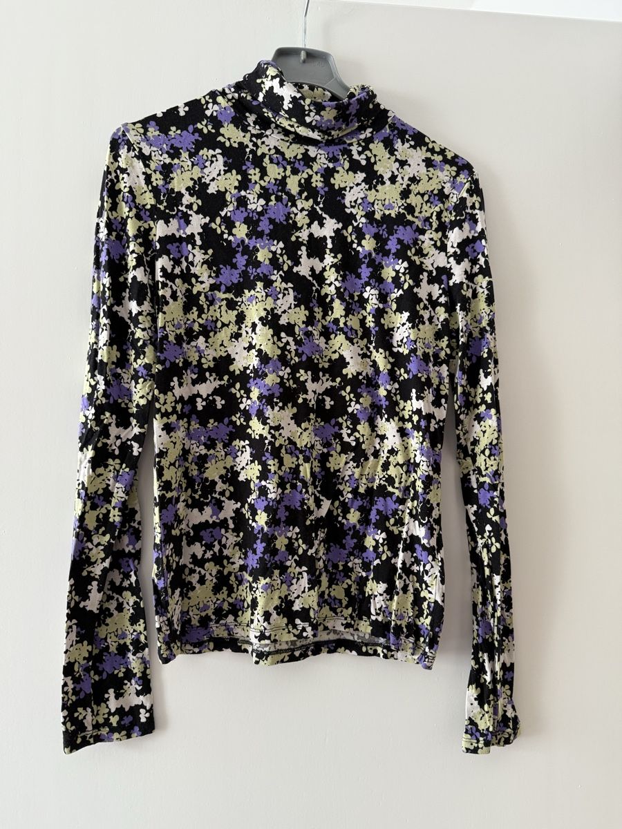 Pulls & Sweat-shirts: Pulli – D'occasion à visp par Kmemo1