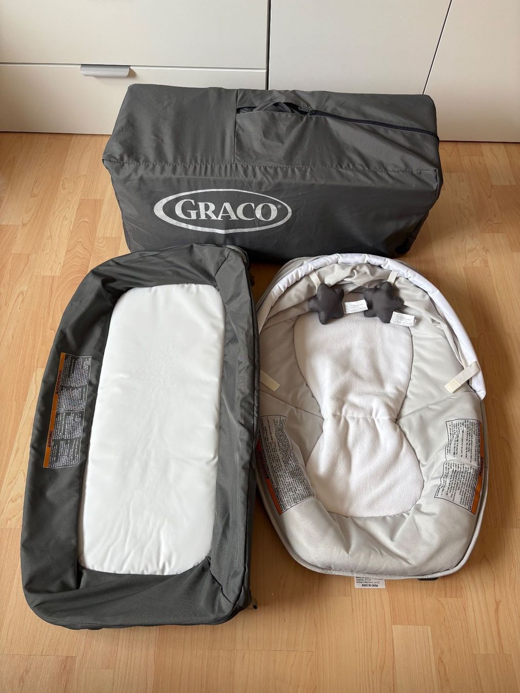 Letti: Graco Reisebett / Pack 'n Play mit Zubehör – Usato da Adliswil venduto da focalwizard 2