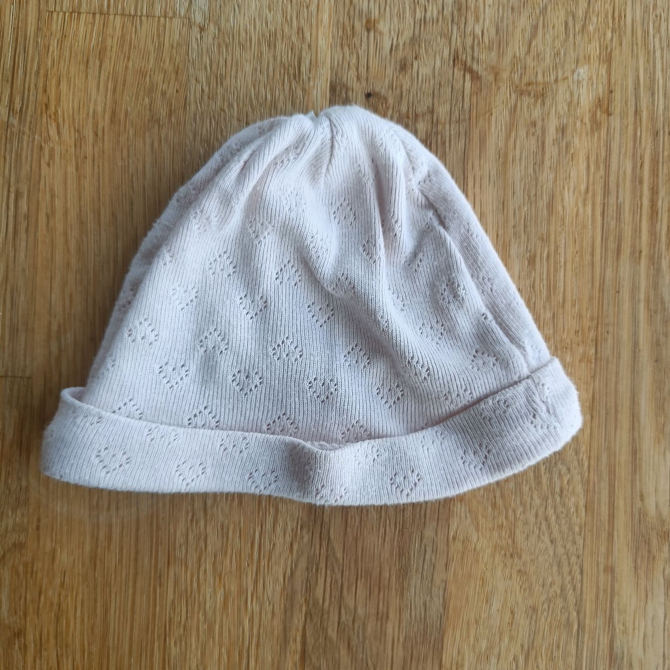 Berretti & Sciarpe: Beanie Newborn – Usato da Jaberg venduto da urig17.