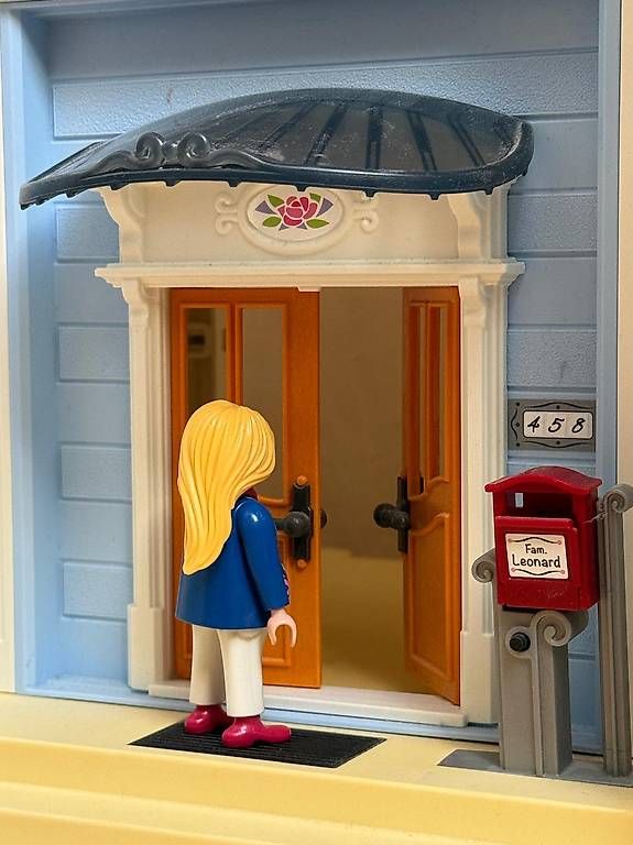 Playmobil Spielzeuge: Playmobilvilla – Gebraucht aus Basel von sasa109 2