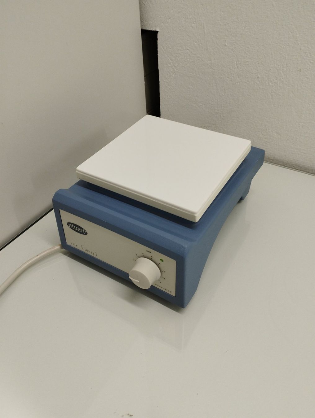 Accessori da laboratorio: Stuart UC151 Analoger Rührer Keramik – Usato da Niederdorf venduto da LeptonAG_Labor