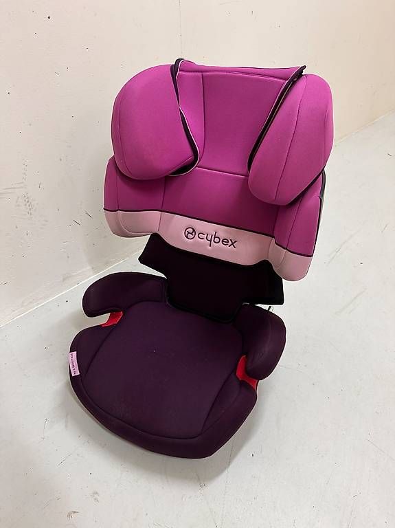 Cybex Sièges auto: Siège auto CYBEX Solution X-Fix 15-36 kg – D'occasion à Morges par con_jw6n 1